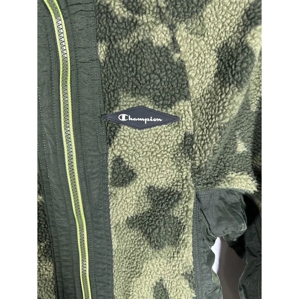 Champion Jacket Womens XS Green Camo Fleece Full‎ Zip Nylon Panels Warm Outdoor